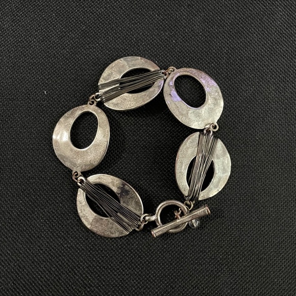 Kenneth Cole Modern Toggle Bracelet - Picture 1 of 3